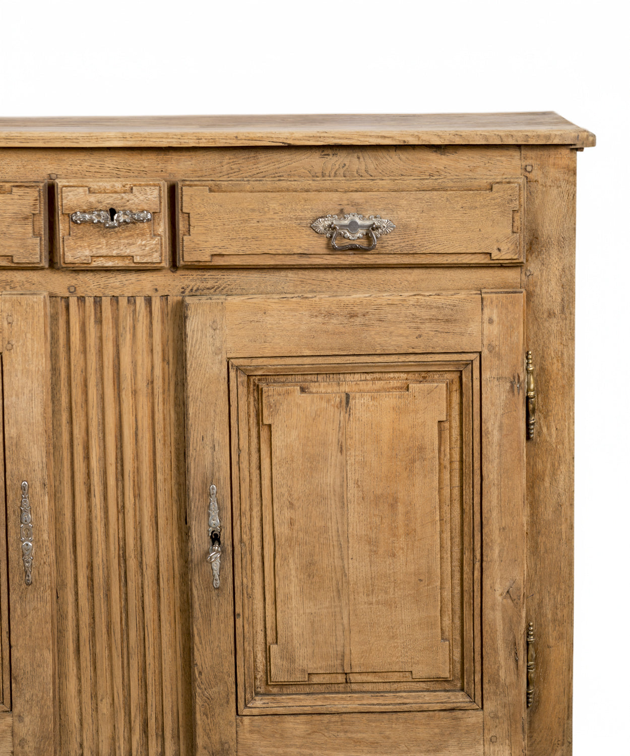 Aparador antiguo de madera