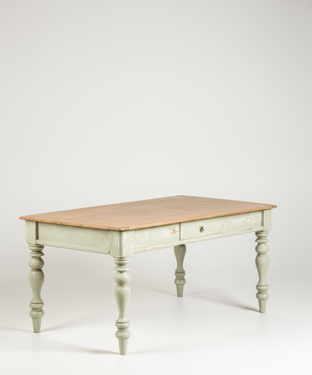 Mesa de comedor rústica