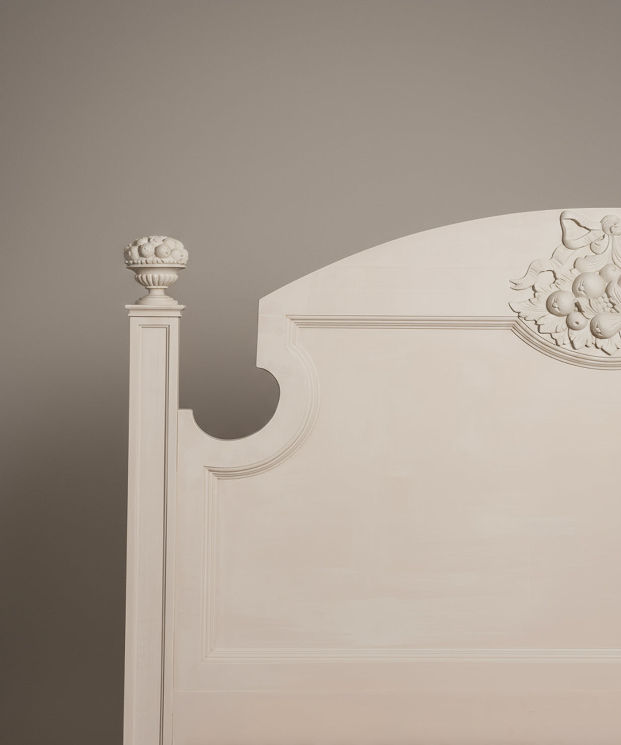 Cabecero Clásico Provenza con Talla Floral