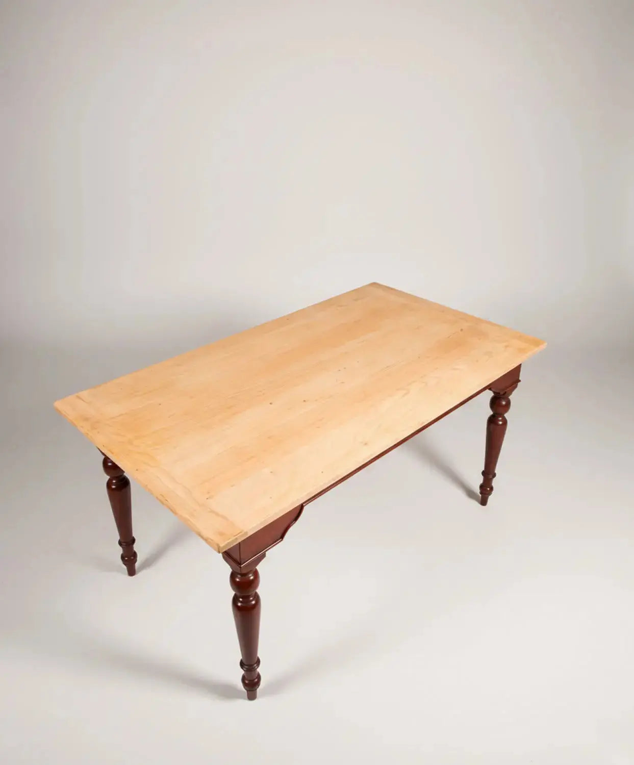 Mesa antigua provenzal Antique arte y decoracion