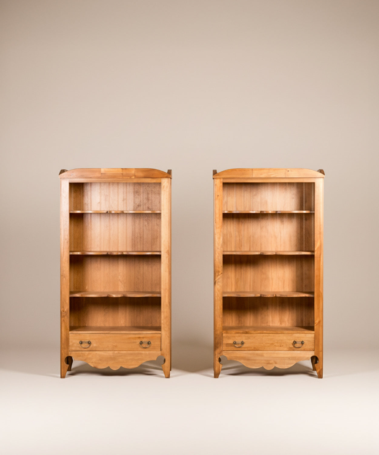 Librería de madera Julia