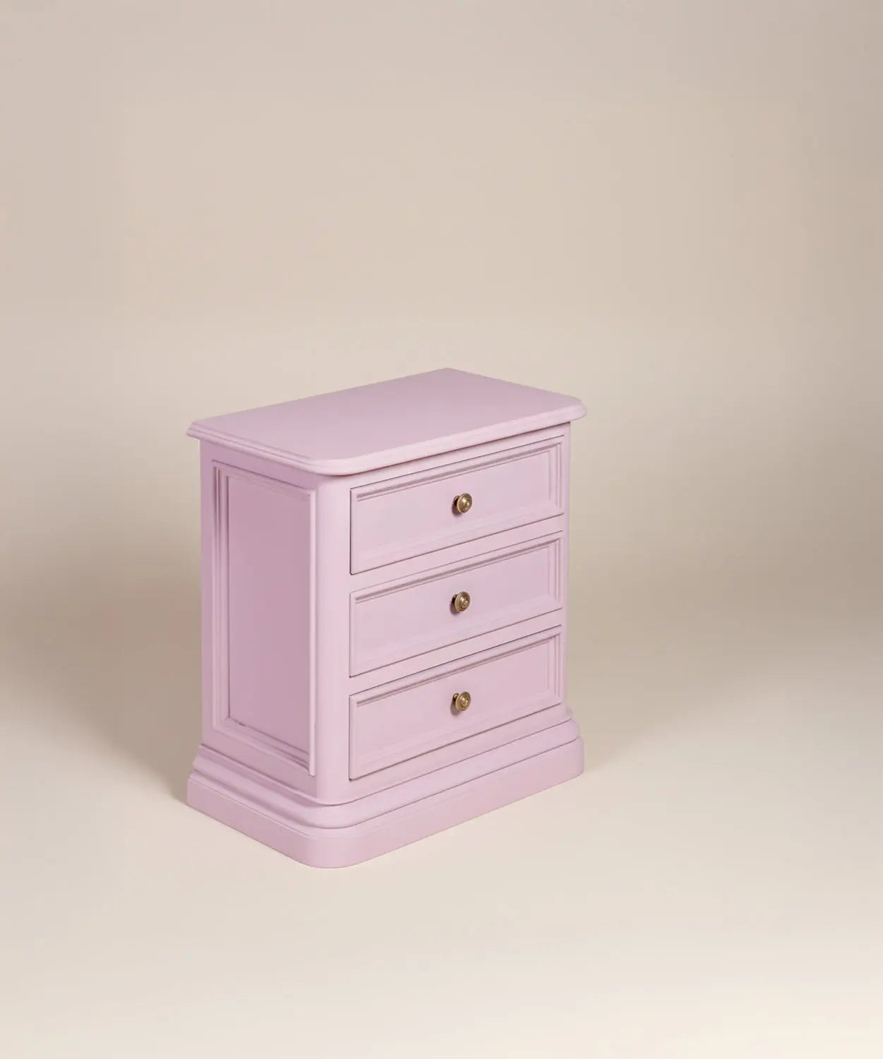 Conjunto de cómoda y mesitas de noche Aurora Antique arte y decoracion