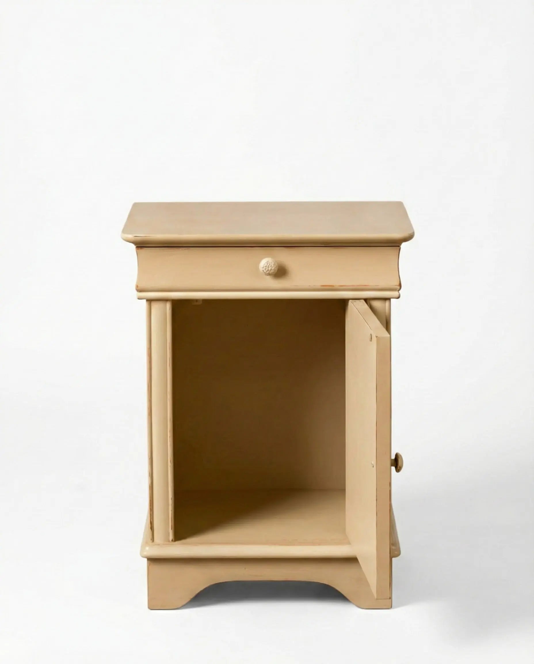 Mesita de noche Olivares Antique arte y decoracion