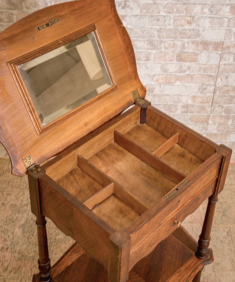 Mueble costurero joyero antiguo
