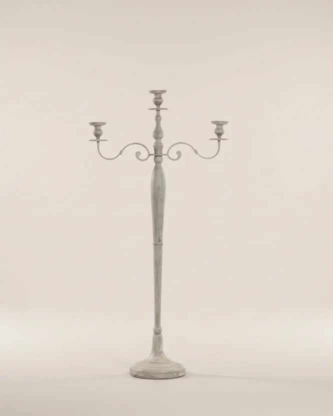 Candelabro de pie antiguo Antique arte y decoracion
