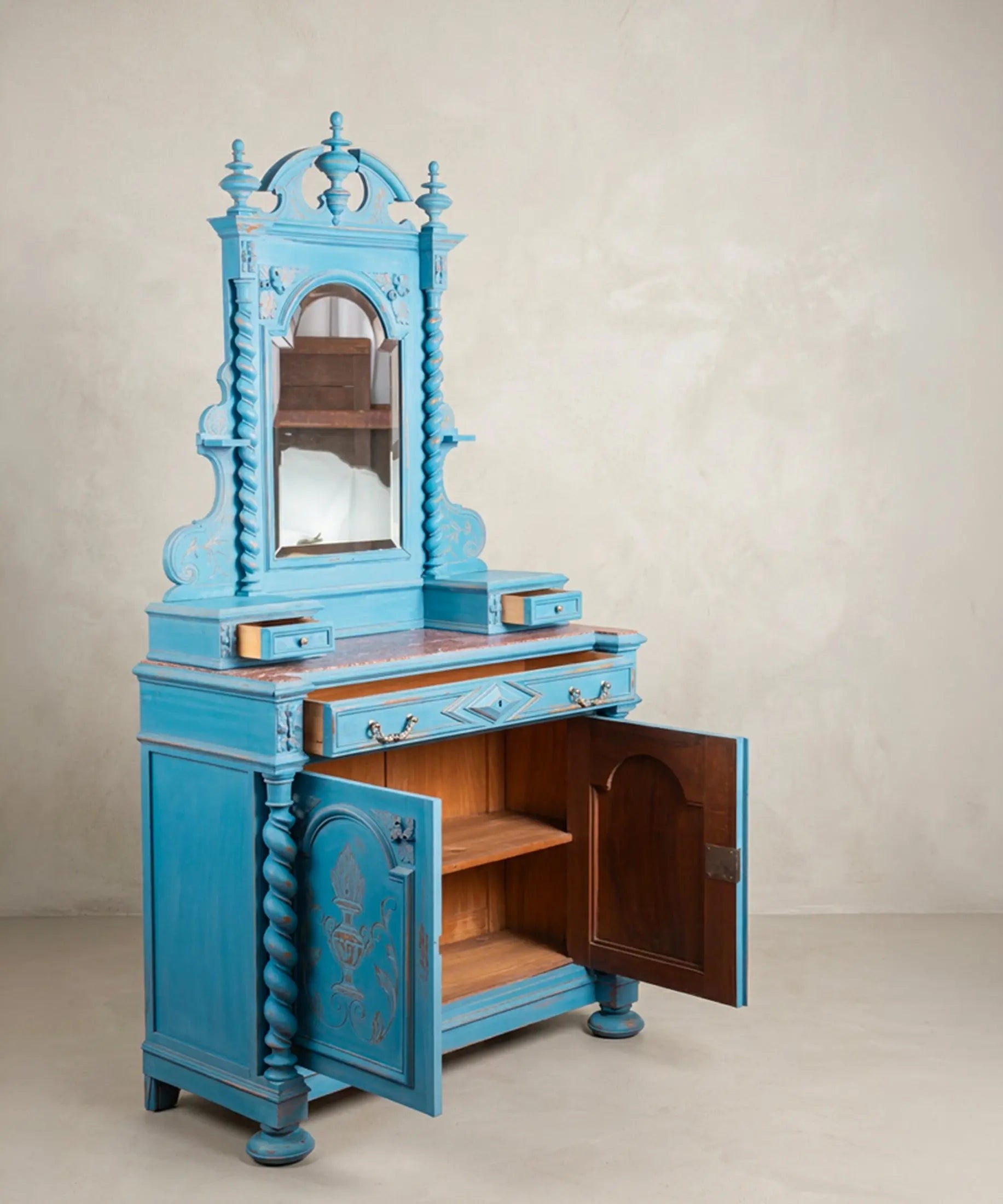 Aparador Antiguo con Espejo y Mármol en Azul Decapé | Estilo Enrique II