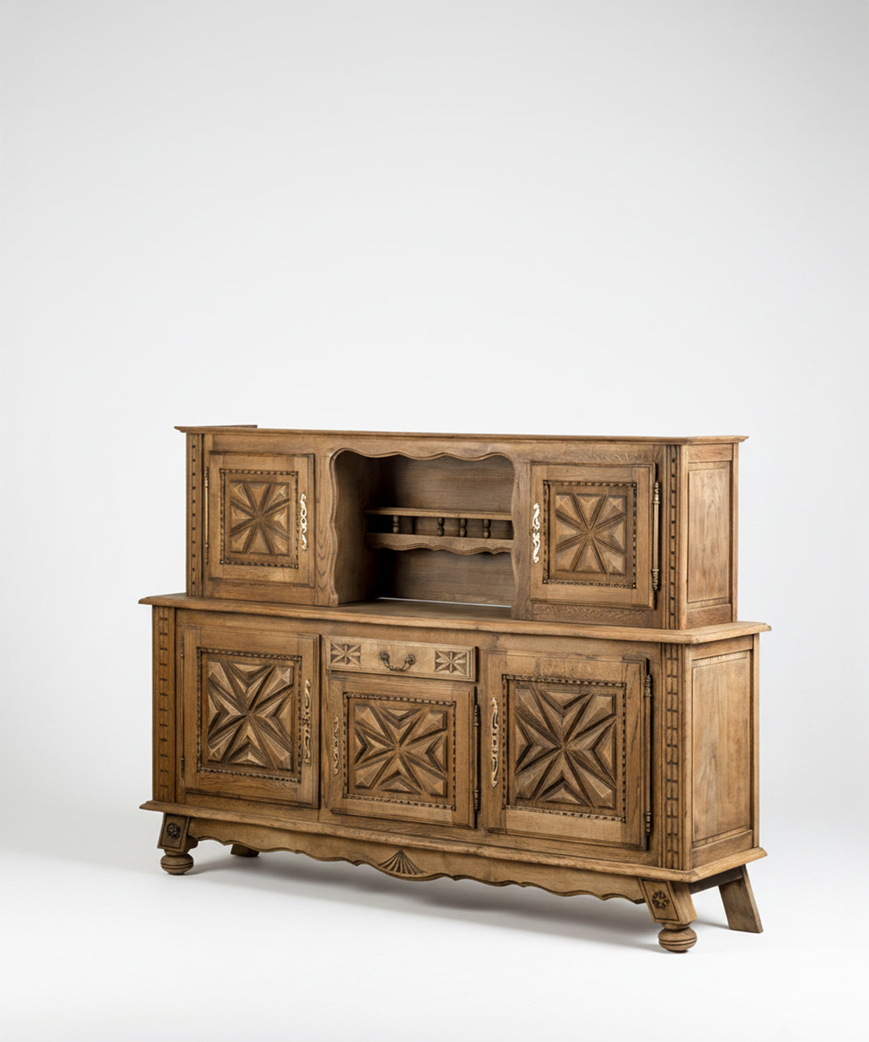 Aparador francés de roble