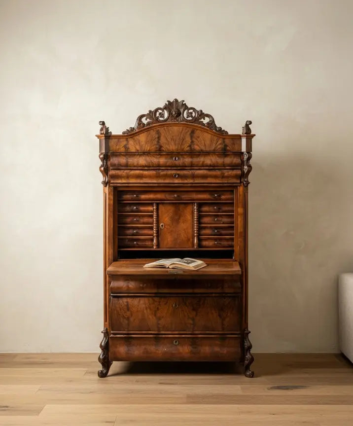 Secreter Abatant antiguo en Pluma de Nogal