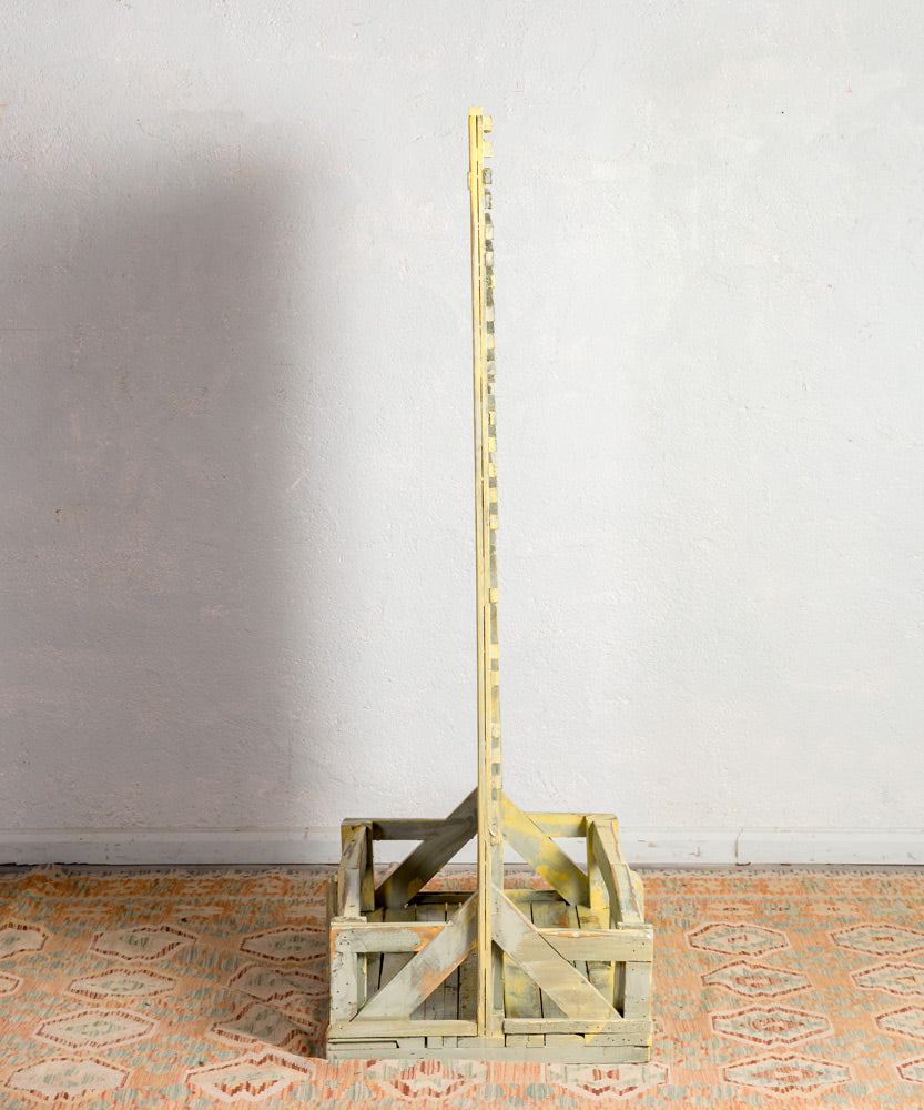 Maurice wooden flowerpot screen