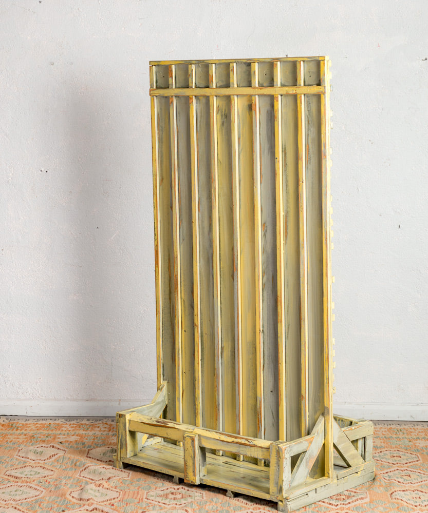 Maurice wooden flowerpot screen