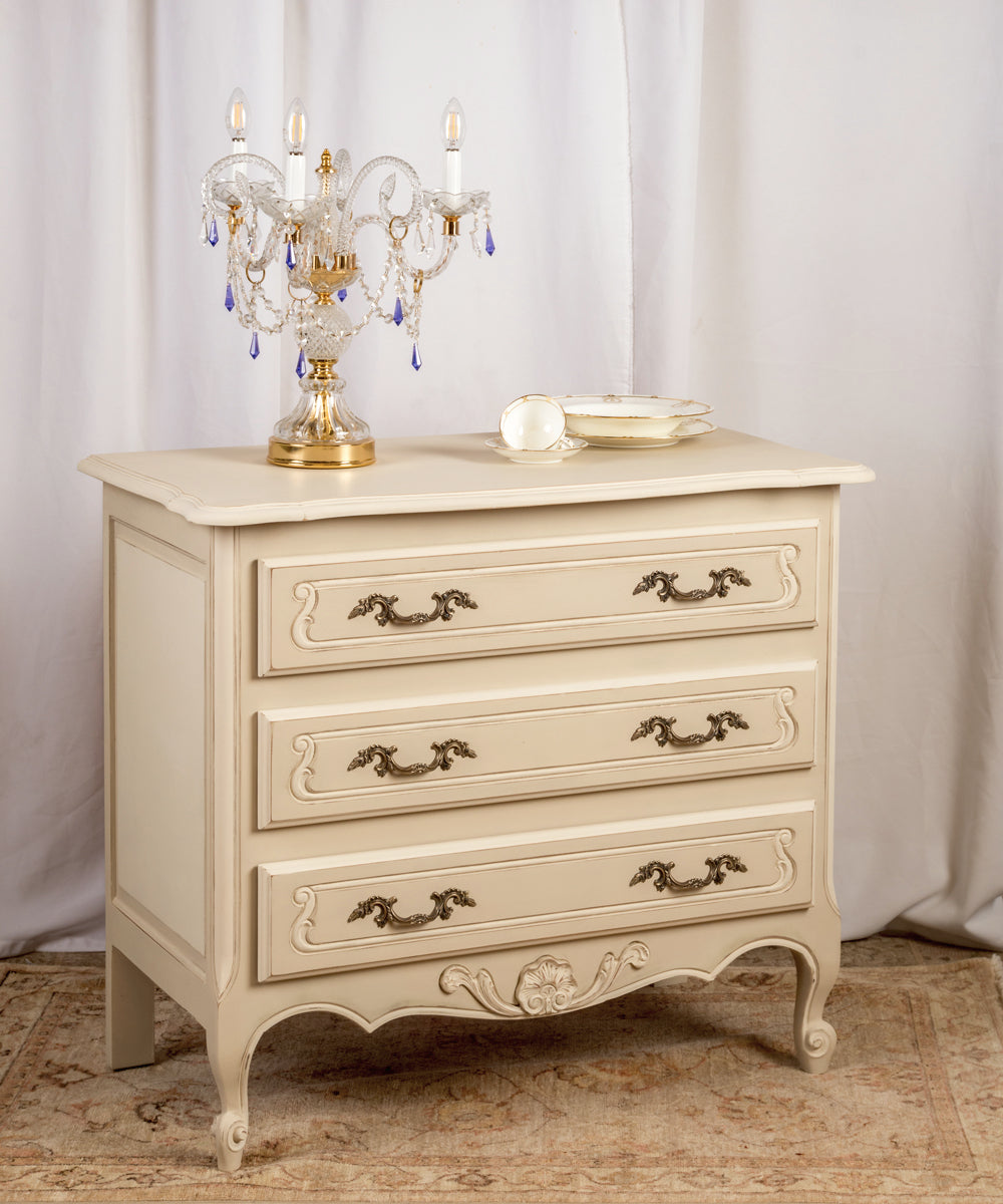 French Provençal dresser