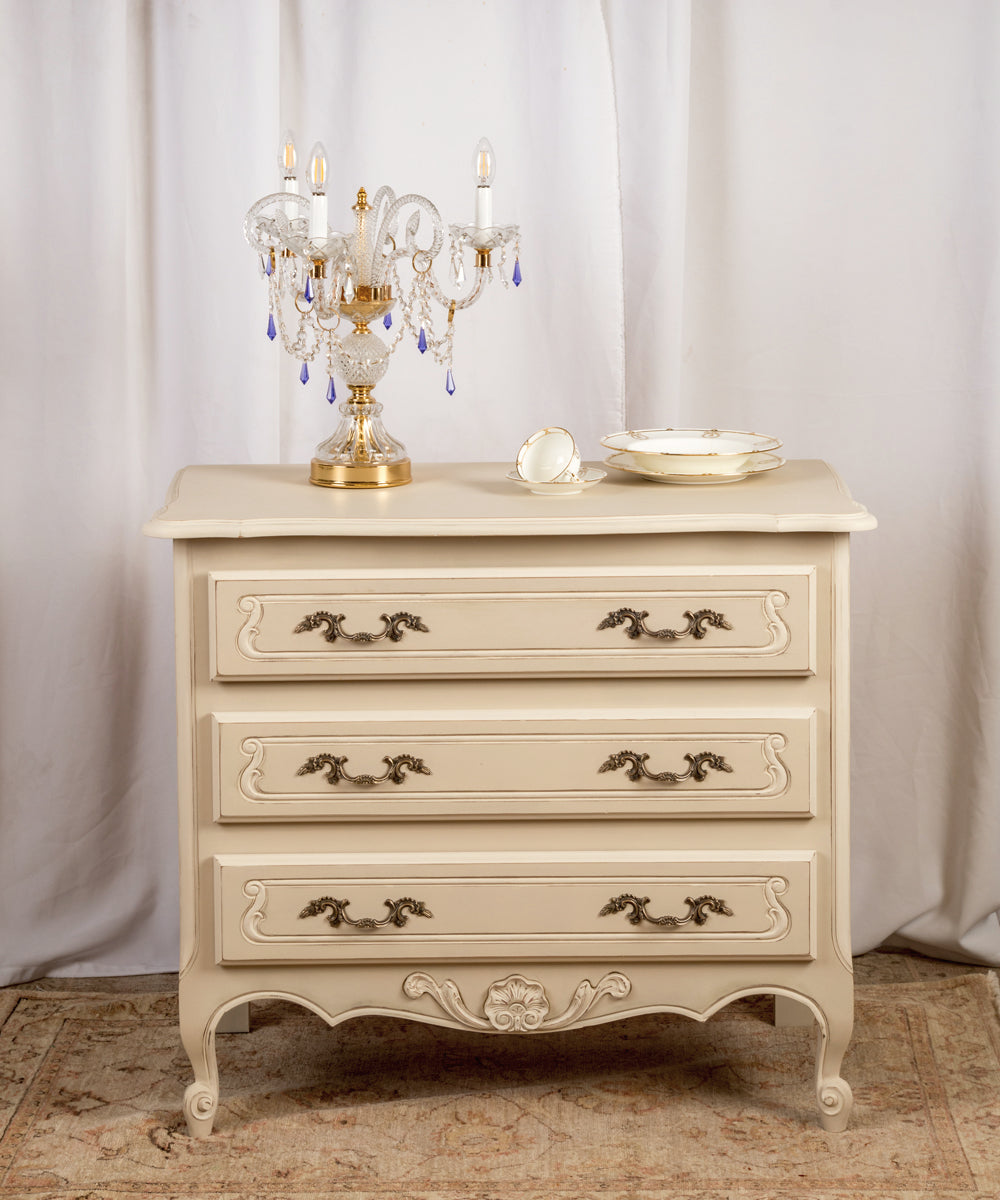 French Provençal dresser