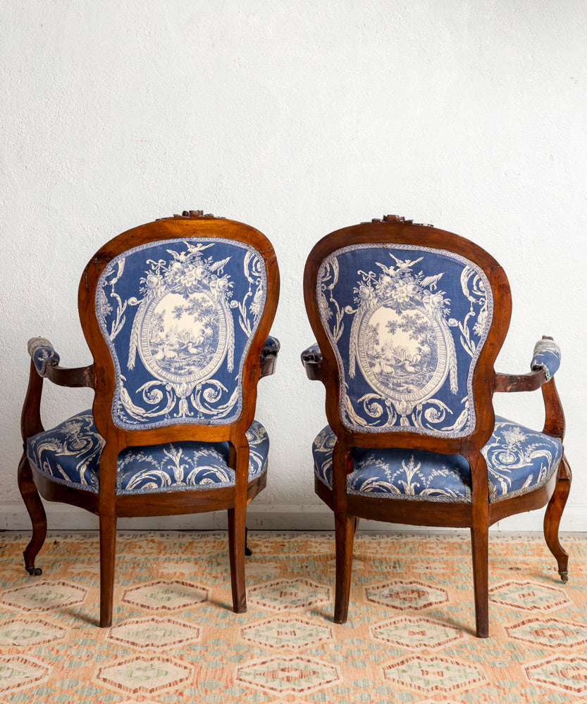 Antique Elizabethan set of armchairs and chairs