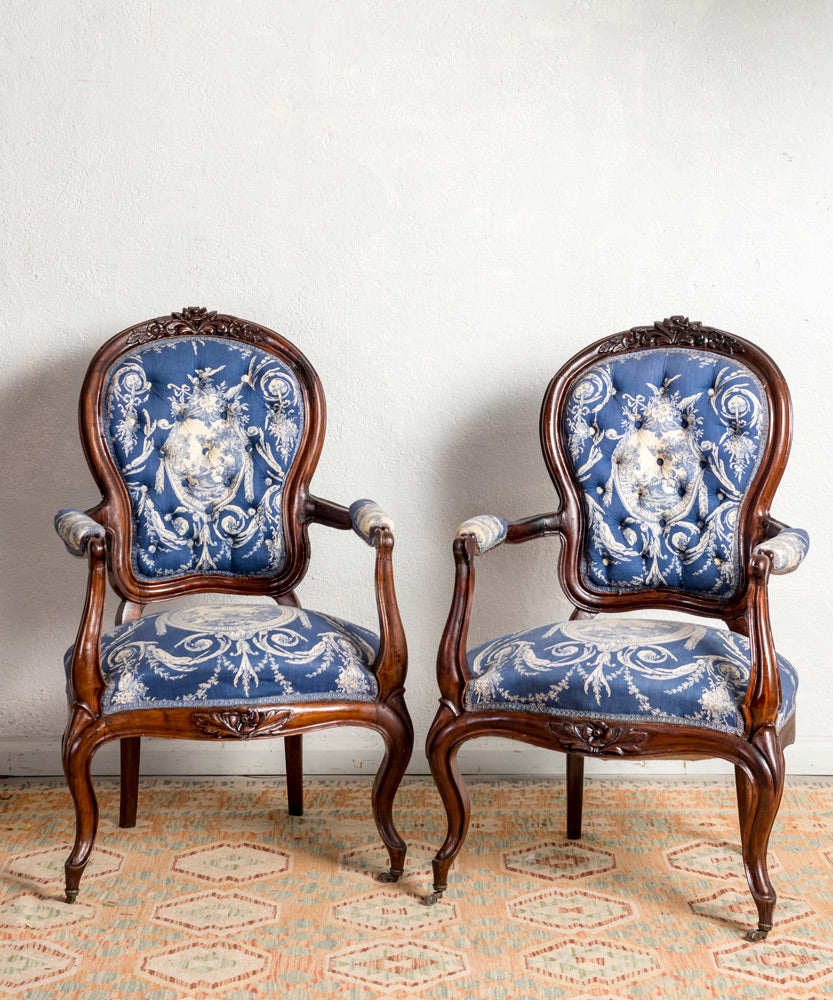 Antique Elizabethan set of armchairs and chairs