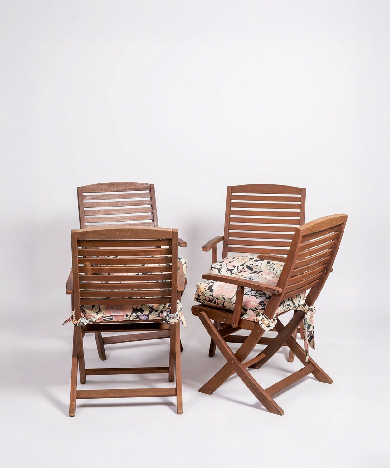 Conjunto de cuatro sillas plegables Garden