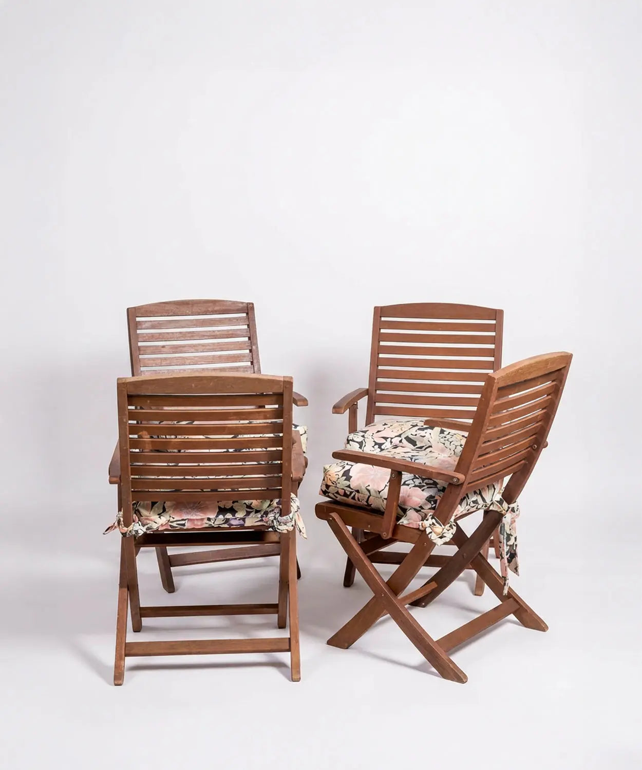 Conjunto de cuatro sillas plegables Garden Antique arte y decoracion