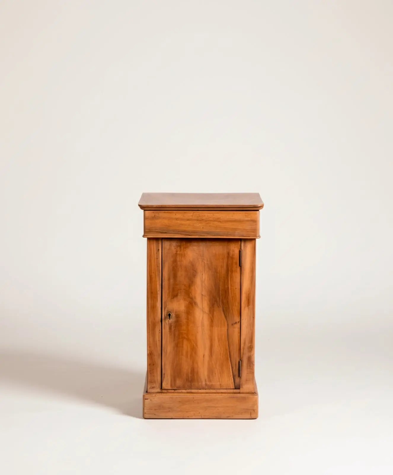 Mesita antigua Estella Antique arte y decoracion