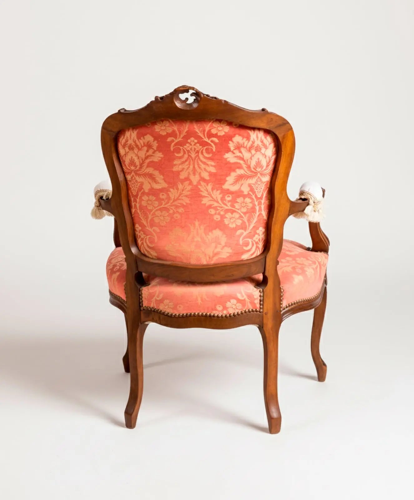 Butaca estilo Luis XV Antique arte y decoracion