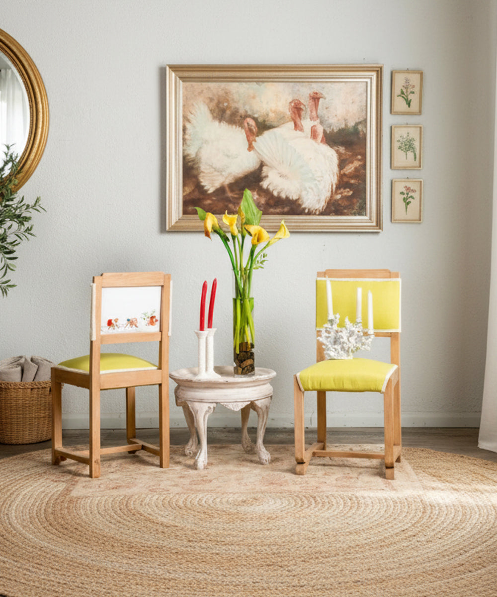 Pareja de sillas modernistas Lima