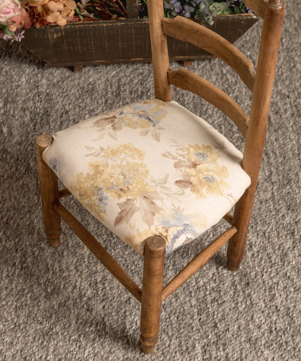 Silla infantil provenzal Antique arte y decoracion