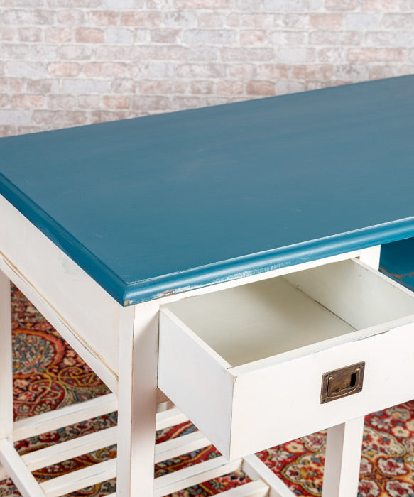 Nautilus Boat Desk