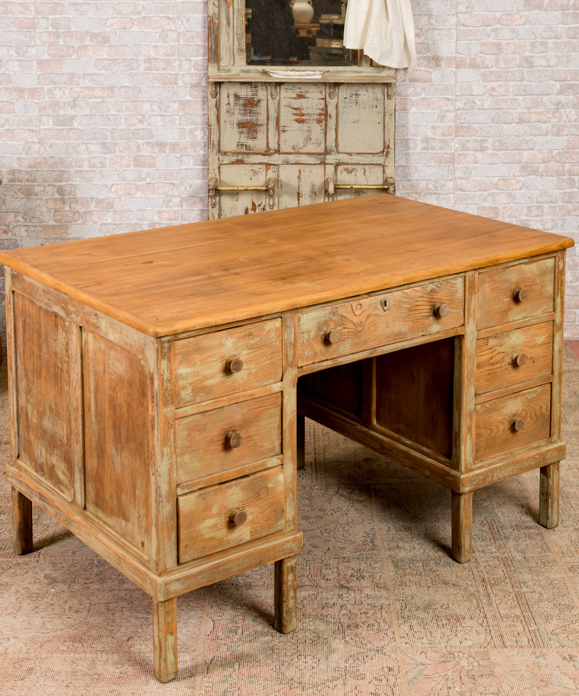 Ocaña antique desk