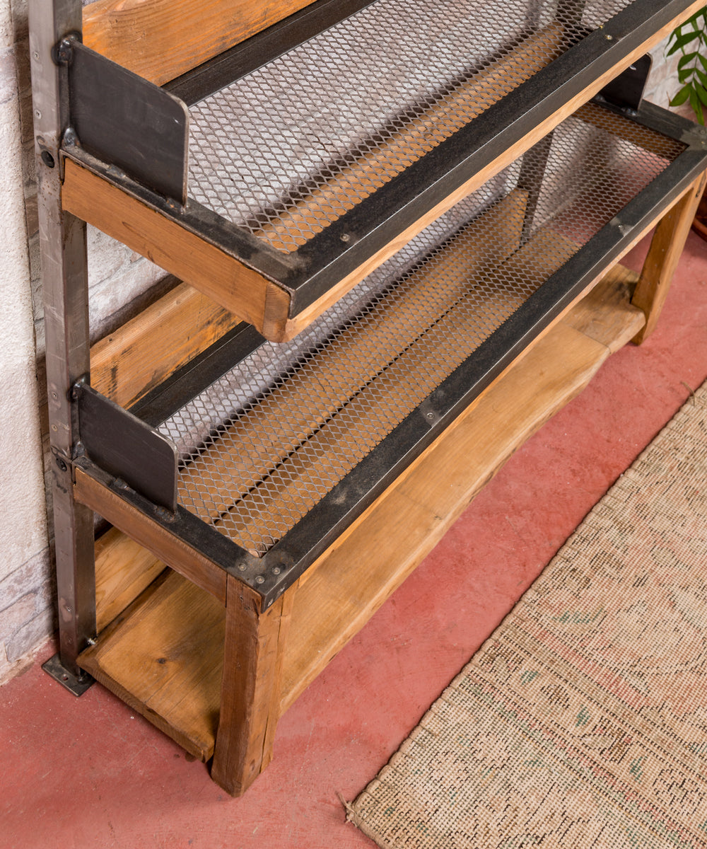 Estantería industrial de madera y hierro II
