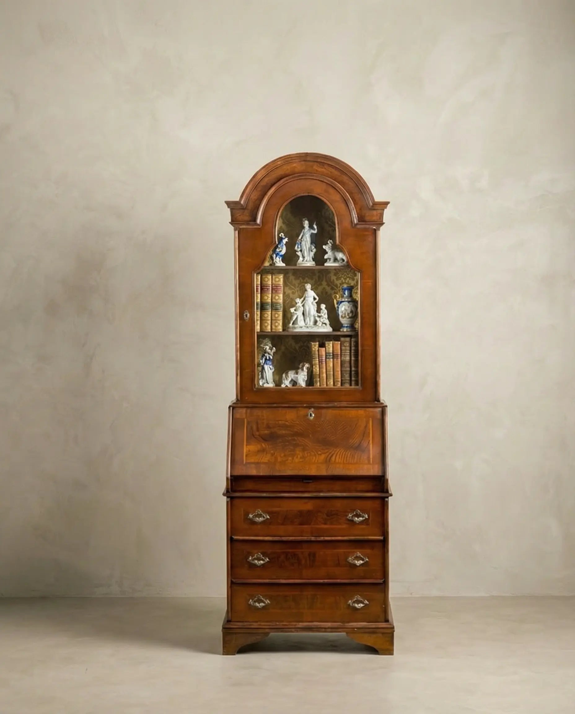 Escritorio secreter con vitrina