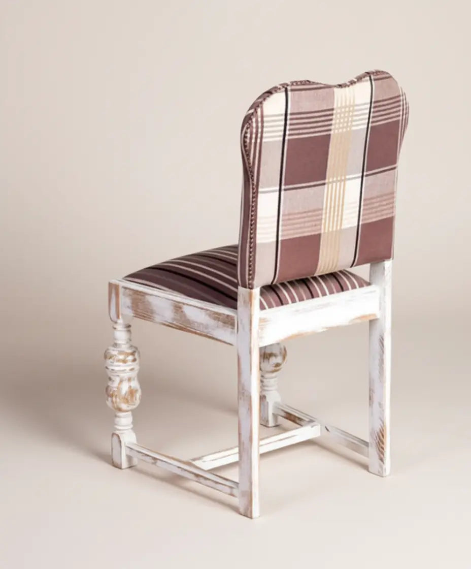 conjunto de cuatro sillas vintag pata decape trasera