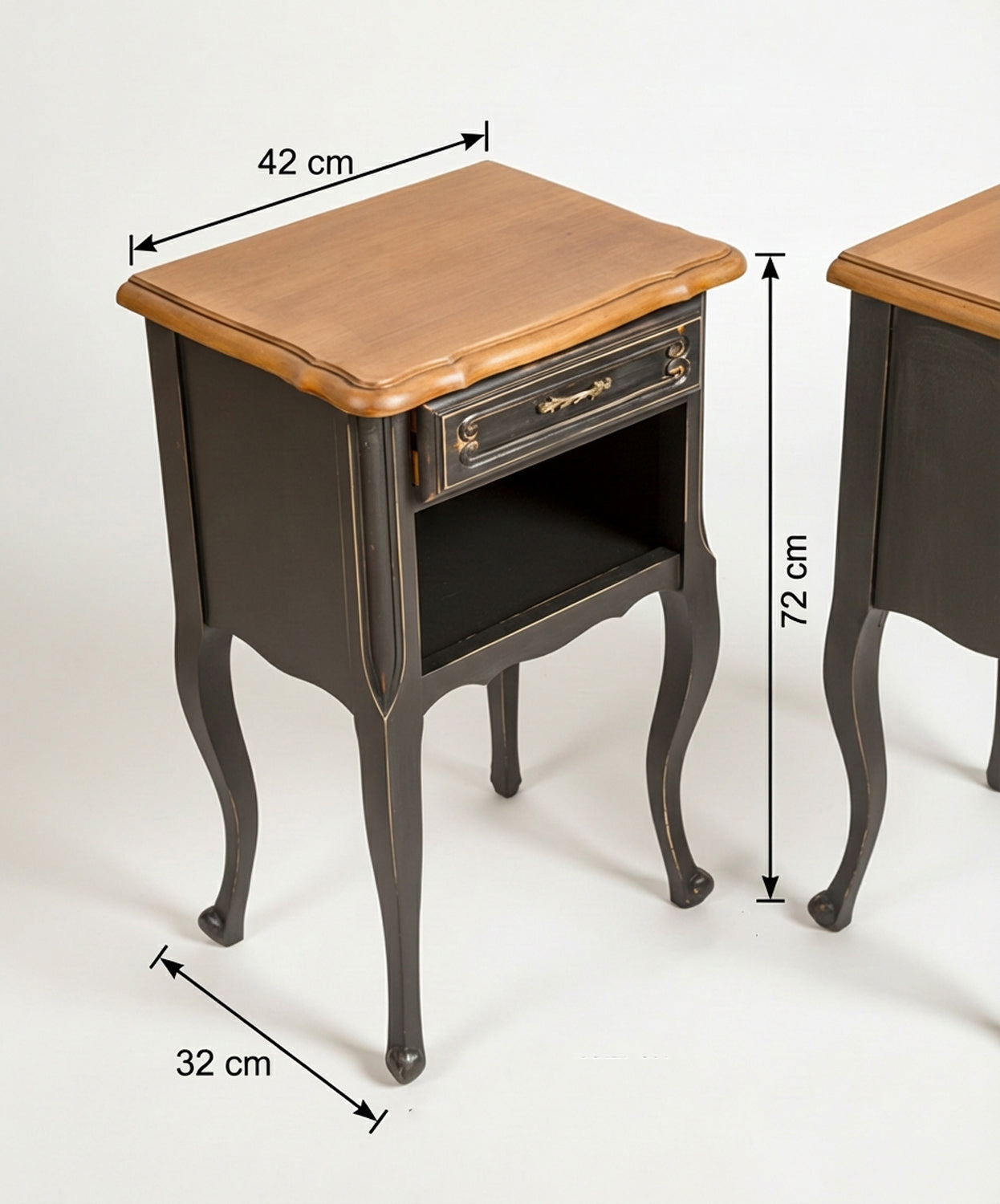 Pareja de mesitas de noche