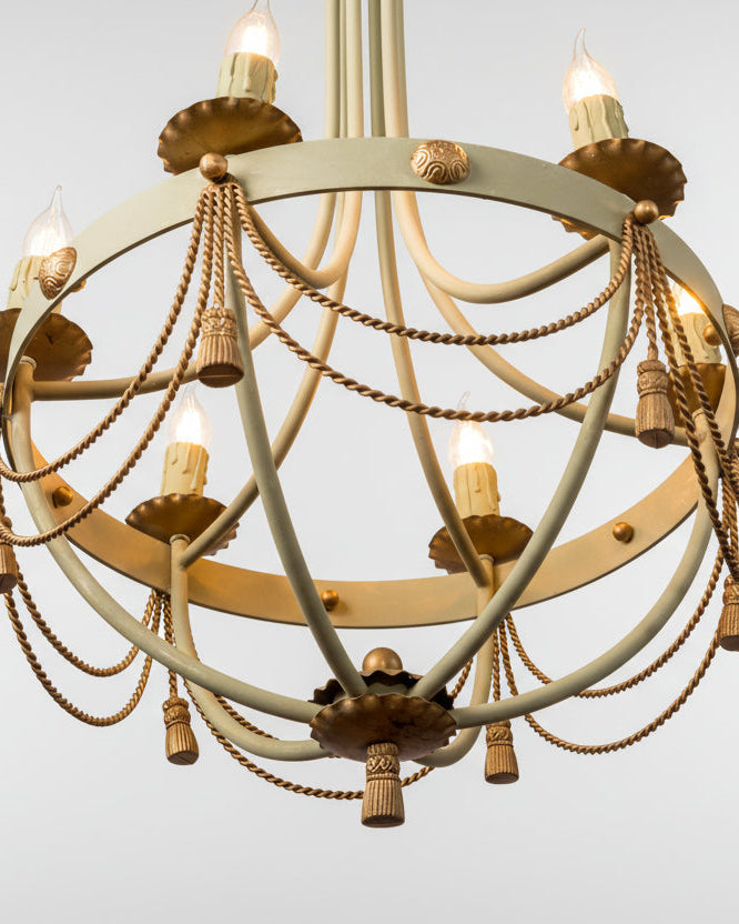 Lámpara antigua de hierro provenzal