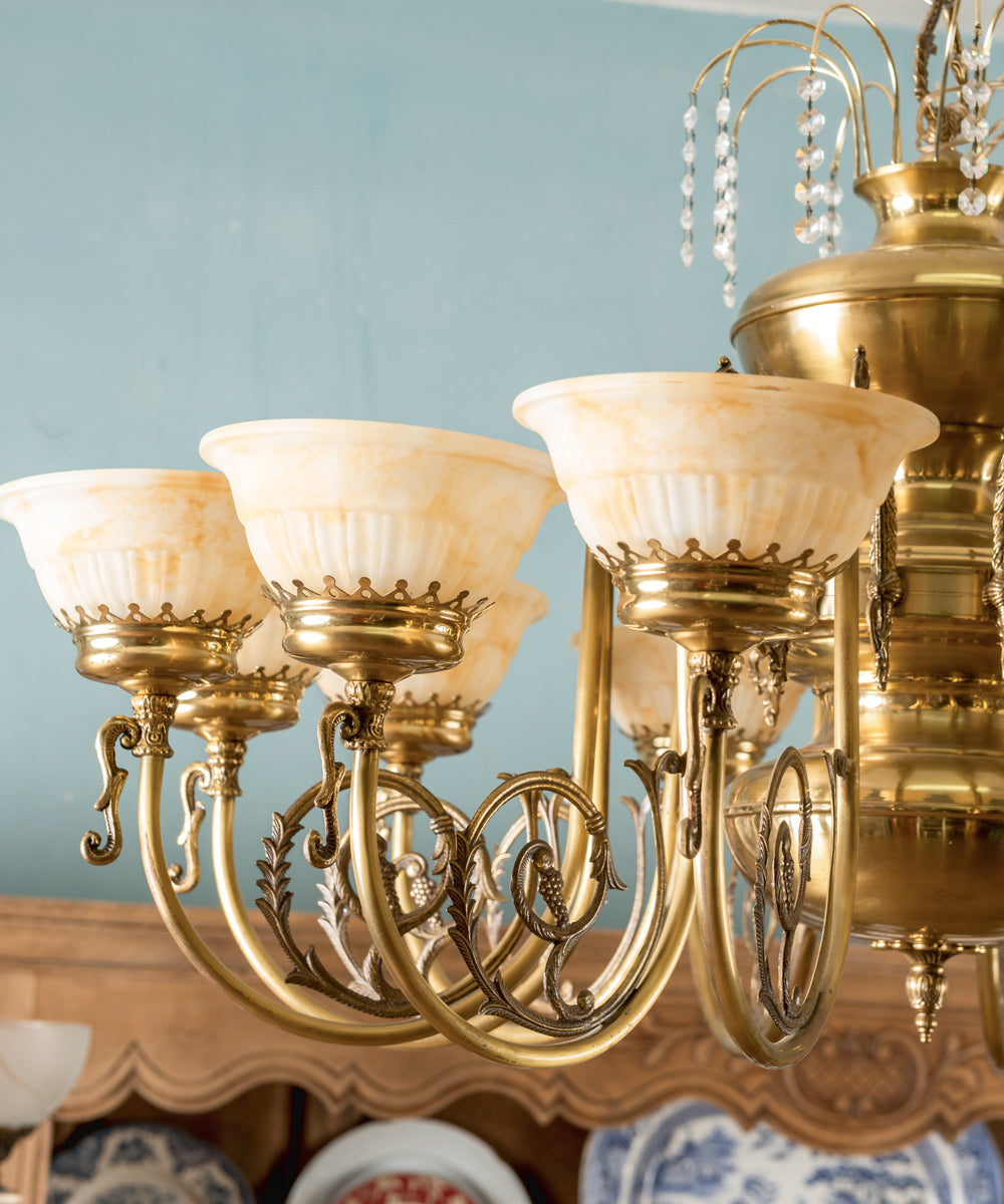 Victorian style ceiling lamp
