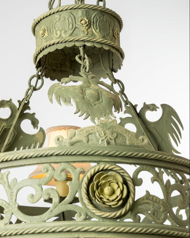 Lámpara antigua de forja