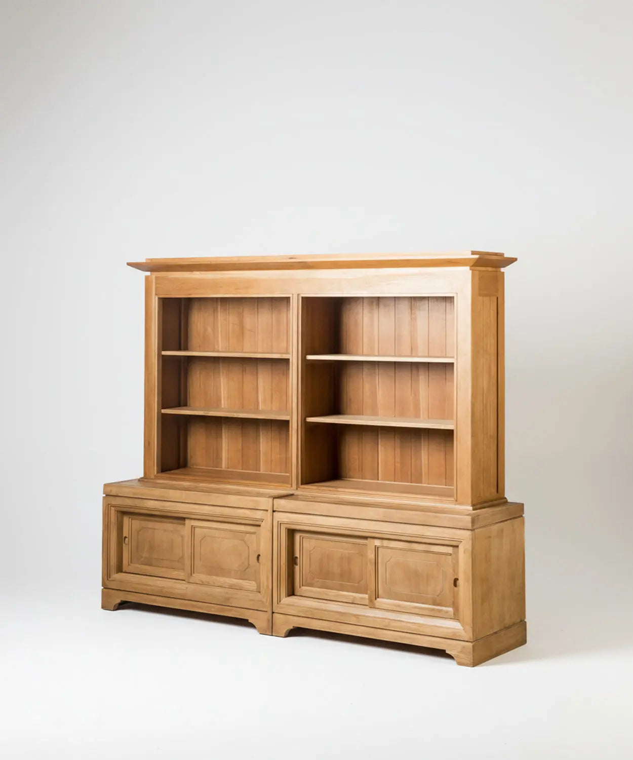 Librería de madera Atelier Antique arte y decoracion