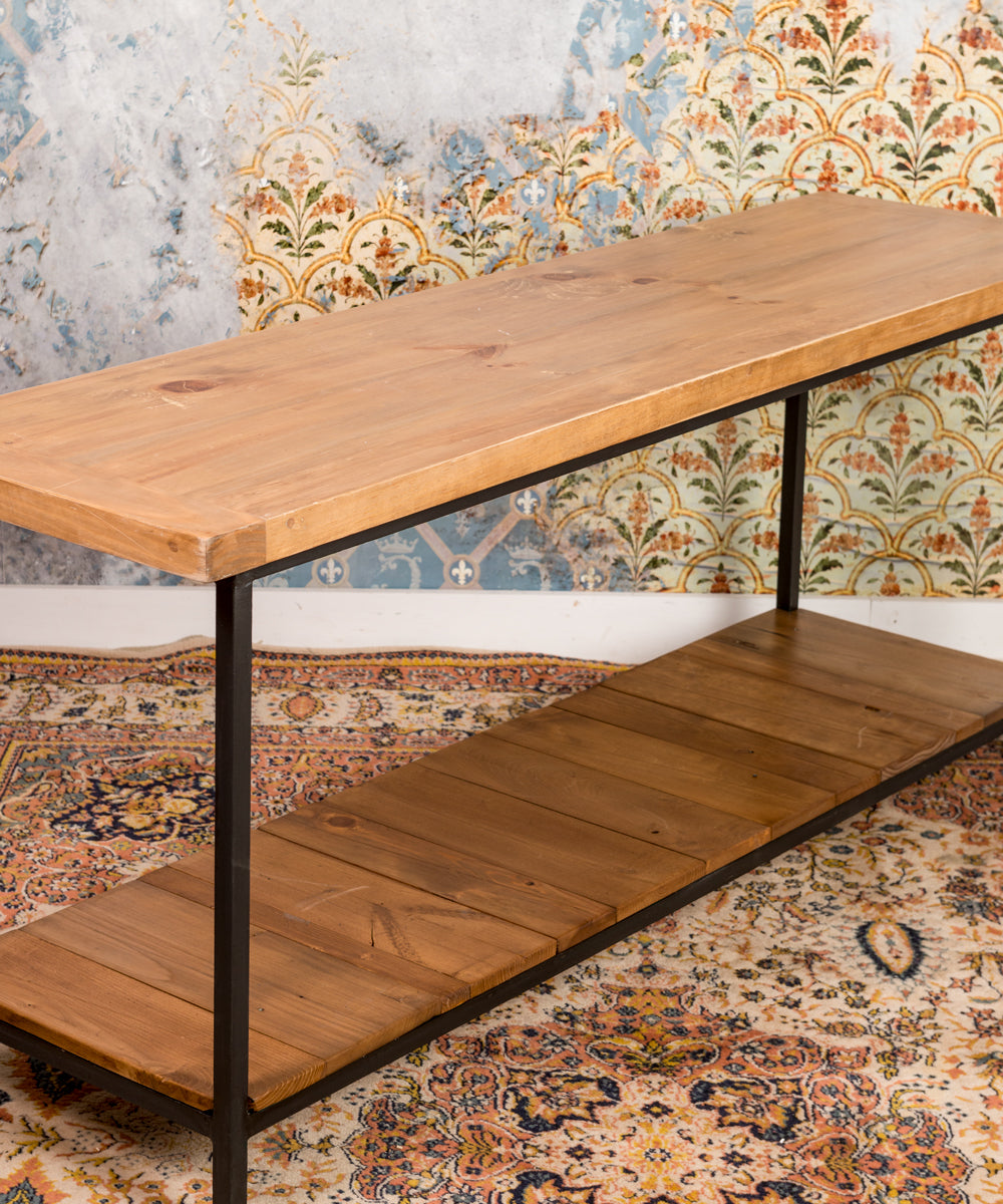 La Cartuja industrial table