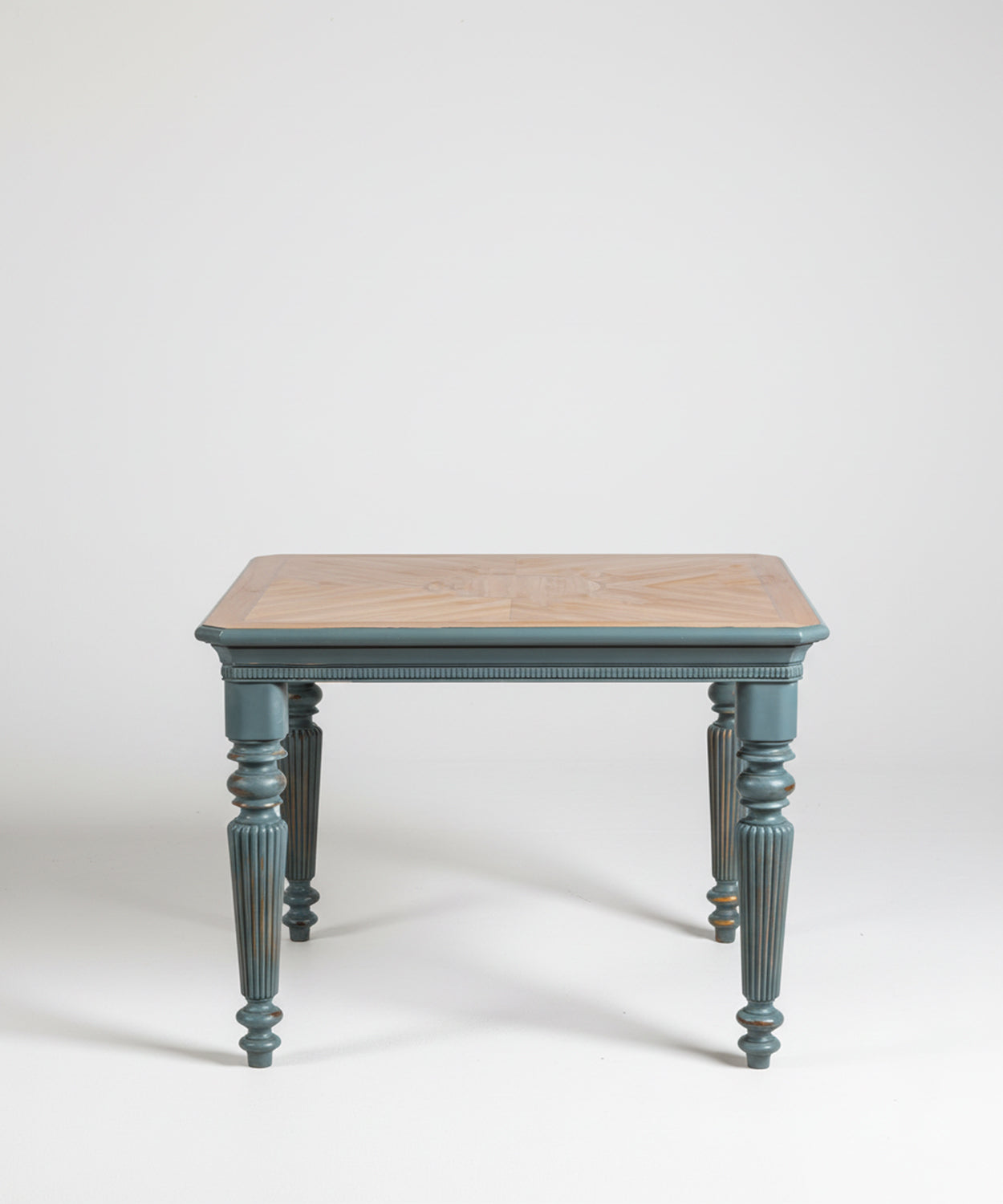 Mesa de madera Regenza