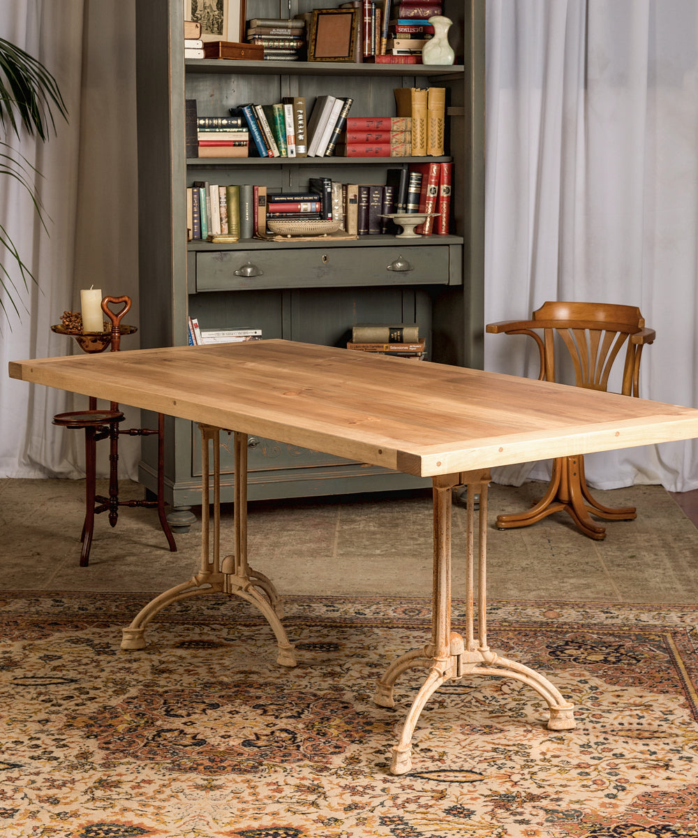 Telma industrial table