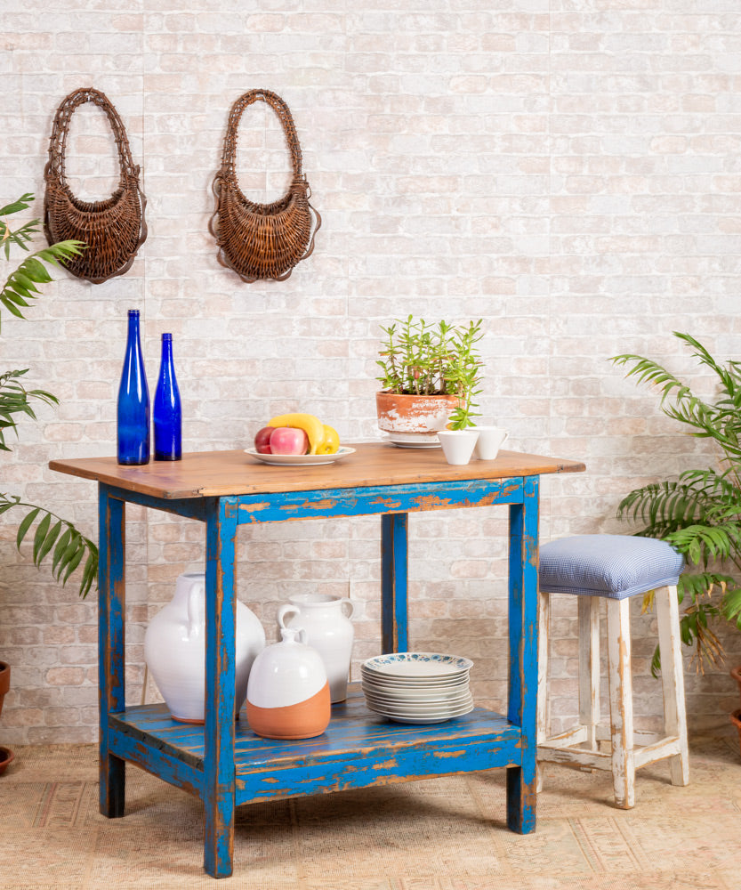 La Casona industrial island table