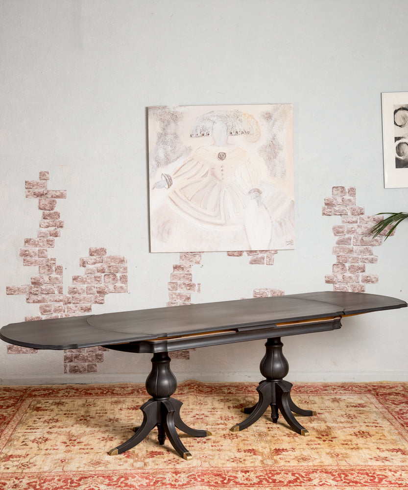 La Torre dining table