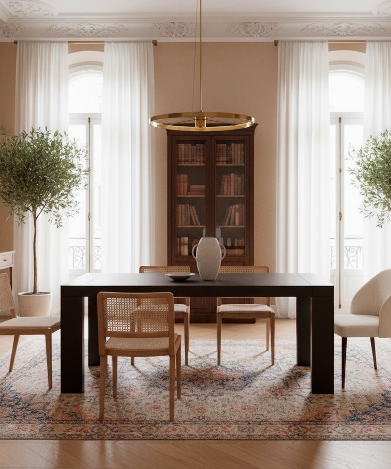 Extendable dining table design
