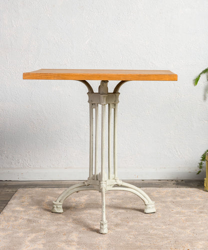 Eloise patio table