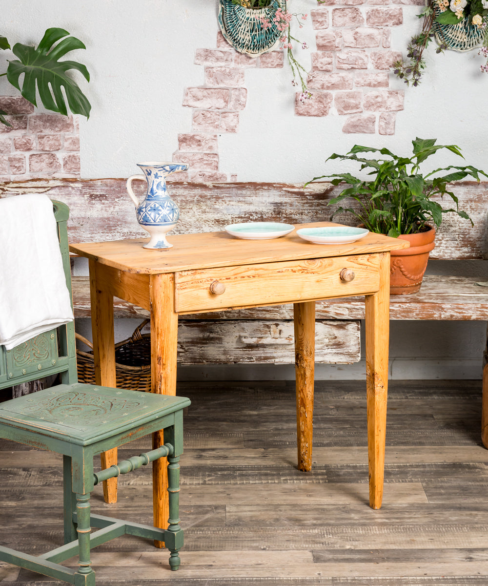 Antique rustic table La Hinojosa