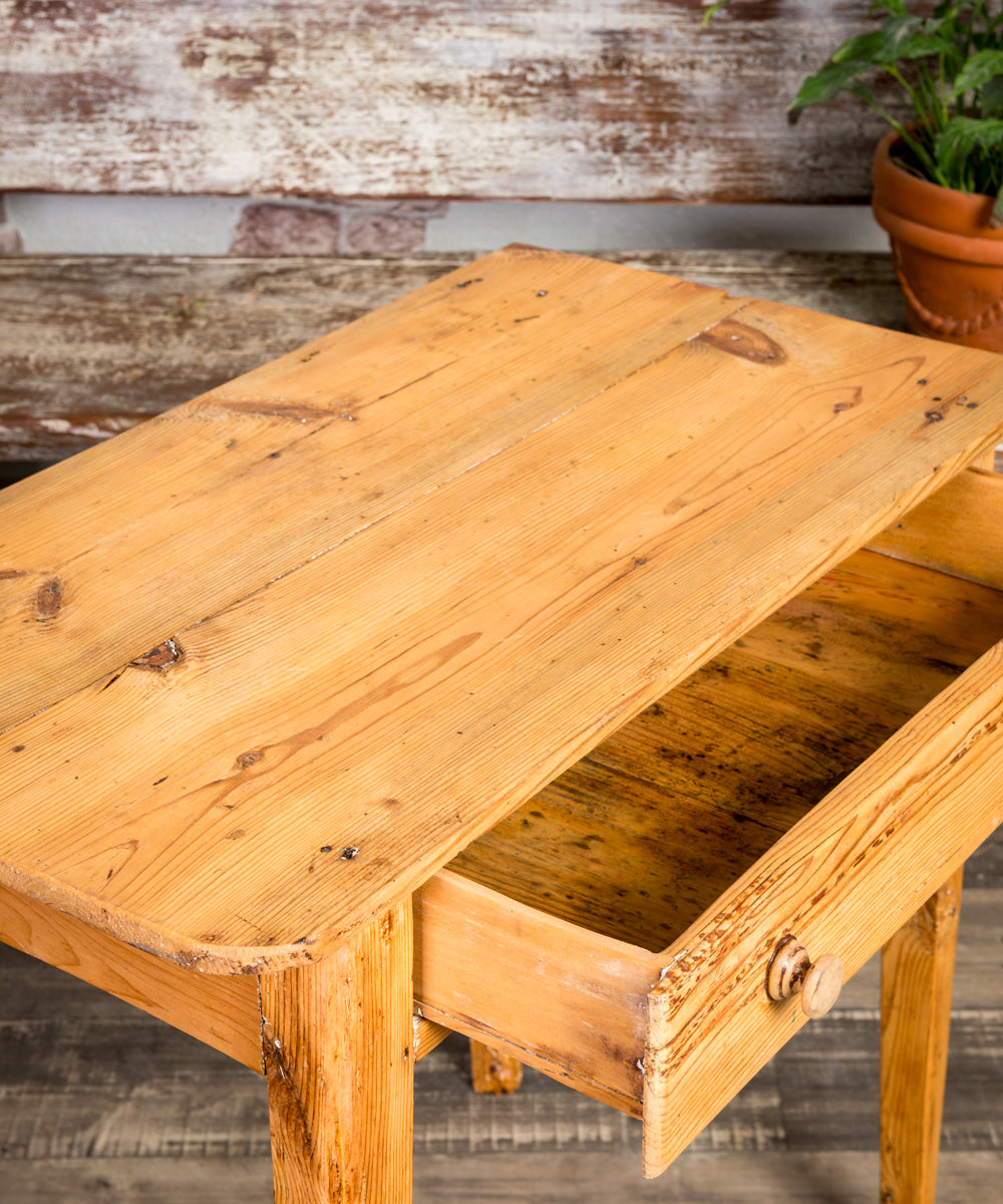 Antique rustic table La Hinojosa