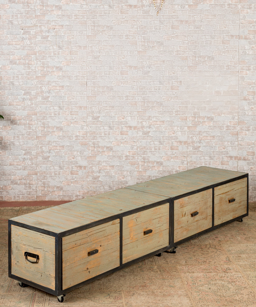 Mueble modular industrial Atocha