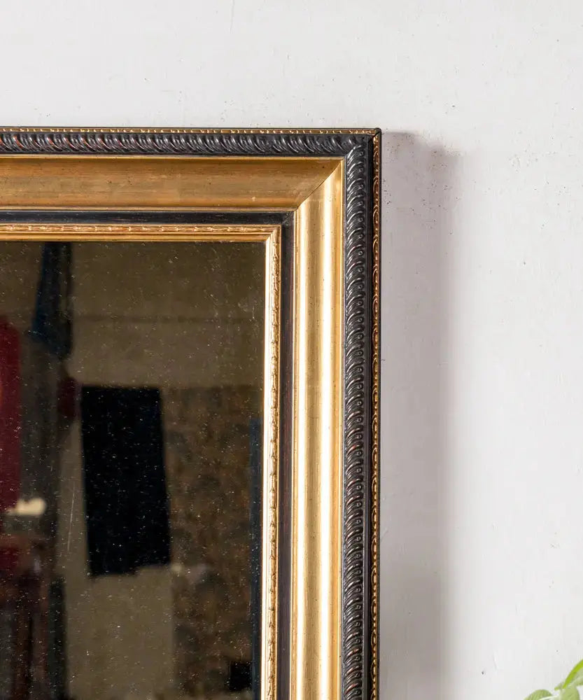 Espejo antiguo con marco negro y dorado Antique arte y decoracion