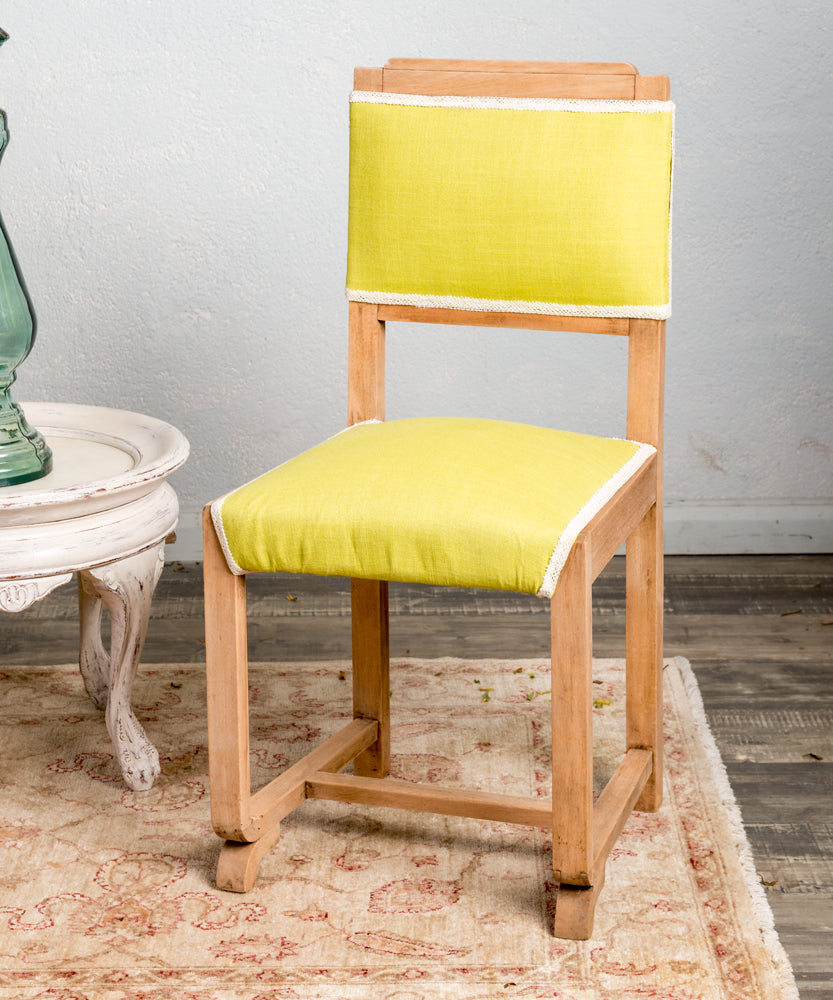 Pareja de sillas modernistas Lima