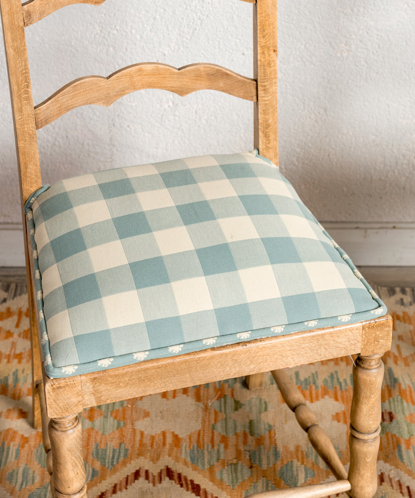 Pareja de sillas provenzales