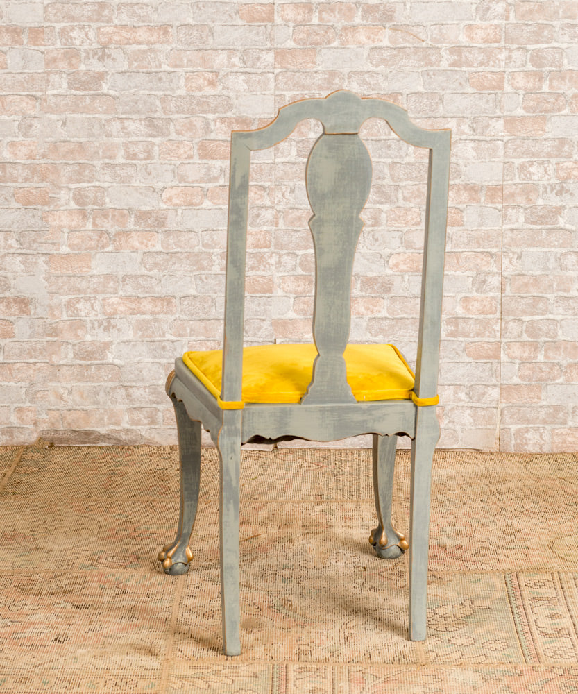 Set of antique Queen Anne chairs