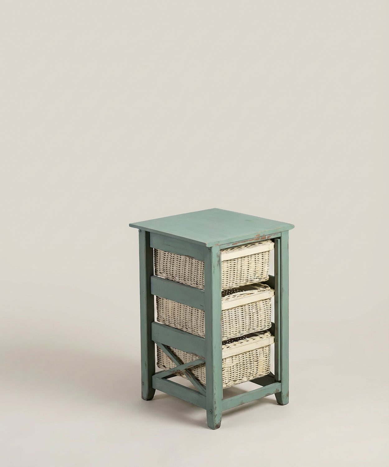 Vista en perspectiva trasera y lateral del mueble mostrando los acabados de la madera y uniones