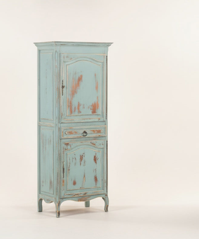 Alacena vintage azul decapé vista lateral izquierda con costado de dos paneles — Antique Arte y Decoración
